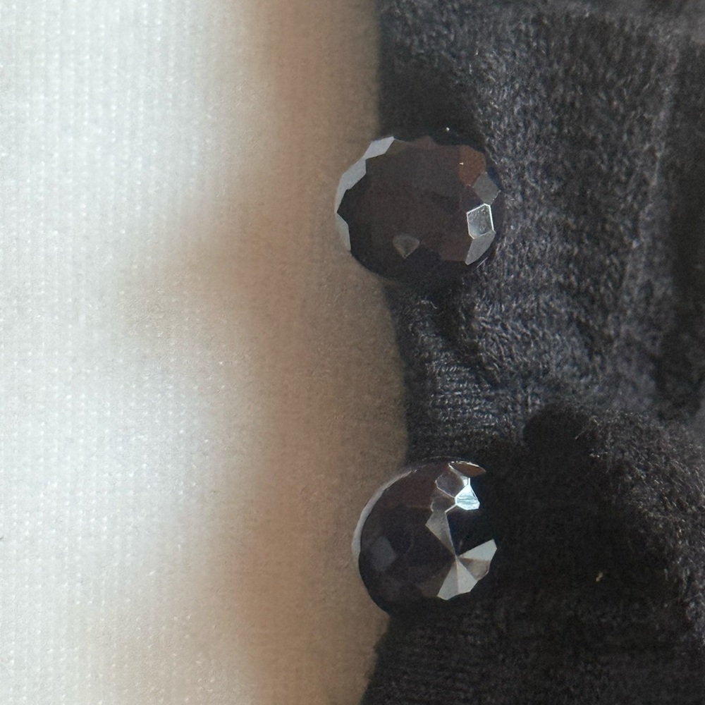 Ralph Lauren Elegant Black Ruffled Women's Top w/ sparkly back buttons - Picture 3 of 9